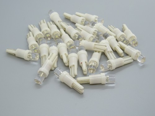 Led weiss 12v sockel t5 - 10,